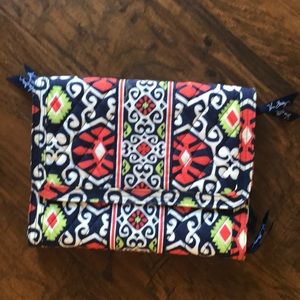 Vera Bradley jewelry case